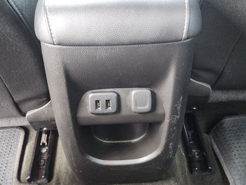 Used 2017 Chevrolet Colorado LT w/ LT Convenience Package RWD image 30