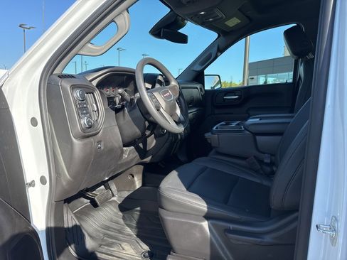 Used 2024 GMC Sierra 1500 Pro w/ Pro Value Package image 10