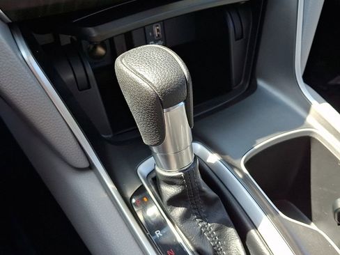 Used 2020 Honda Accord EX image 15