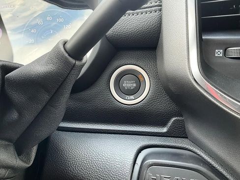 New 2026 RAM 3500 Laramie AWD/4WD image 20