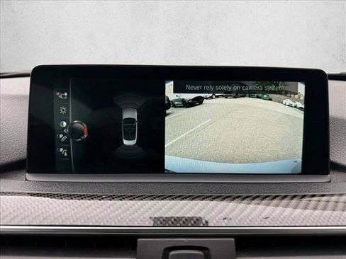 Used 2017 BMW M4 Convertible RWD image 28