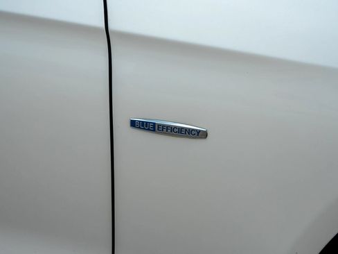 Used 2012 Mercedes-Benz E 350 Cabriolet image 29