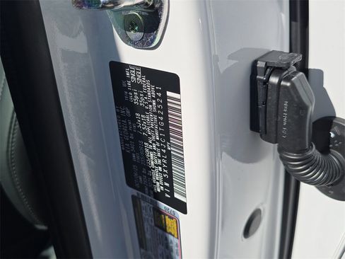 New 2026 Kia Sorento S image 38