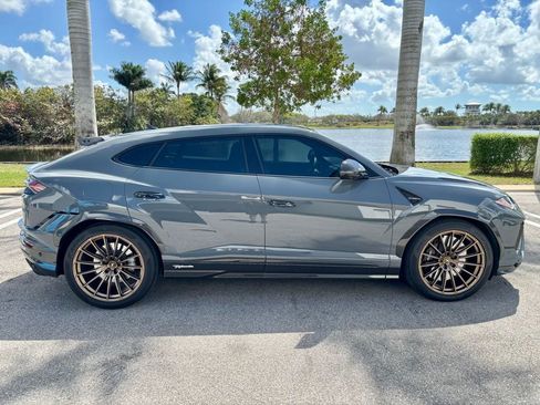 Used 2024 Lamborghini Urus Performante image 5