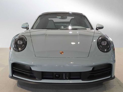 Used 2025 Porsche 911 Carrera S RWD image 8