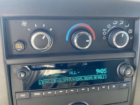 Used 2025 Chevrolet Express 3500 LT w/ LT Preferred Equipment Group RWD image 25