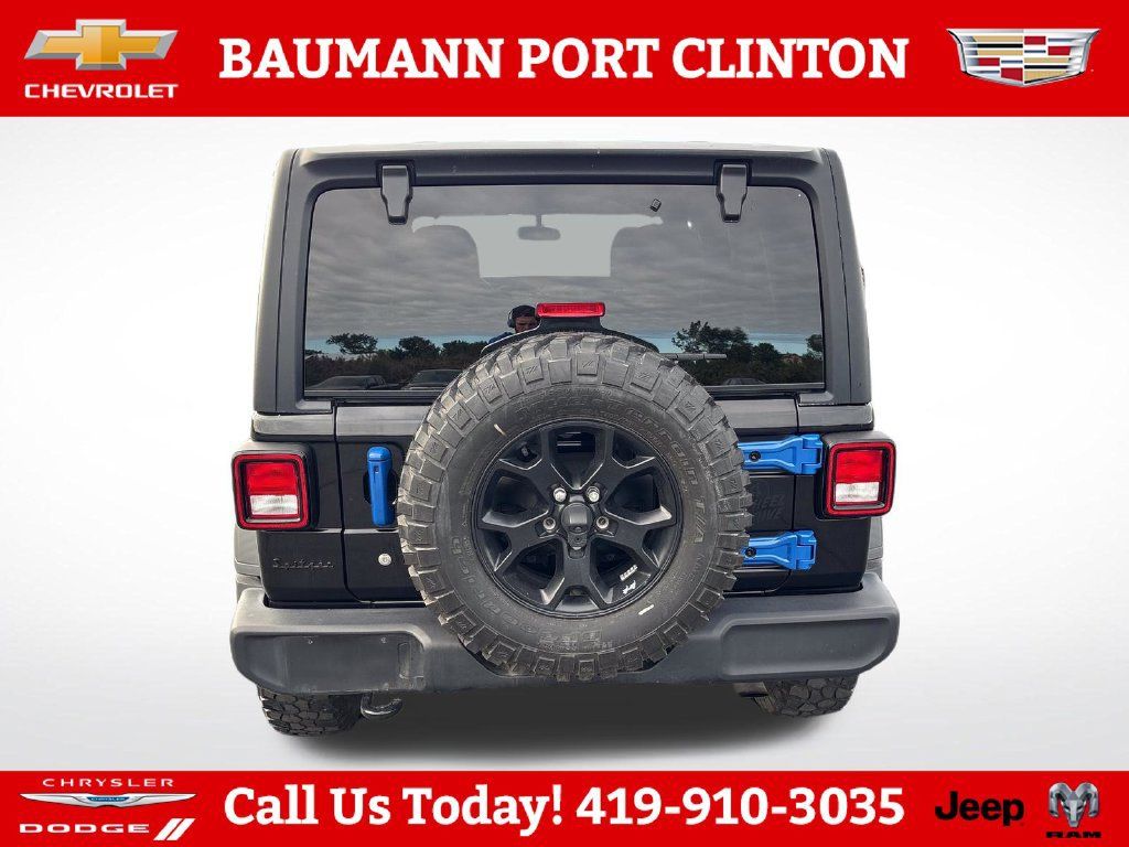 Used 2021 Jeep Wrangler Unlimited Sport AWD/4WD image 4