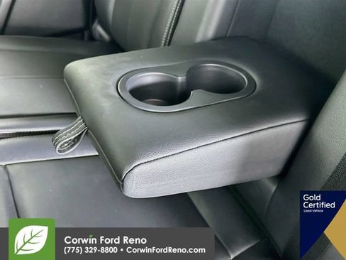 Used 2022 Ford F250 Lariat w/ Lariat Ultimate Package AWD/4WD image 32