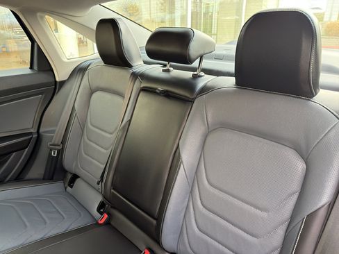 New 2026 Volkswagen Jetta SEL image 15