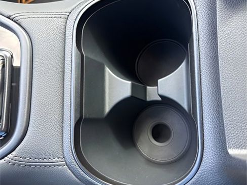 Used 2025 Subaru Outback Wilderness image 20