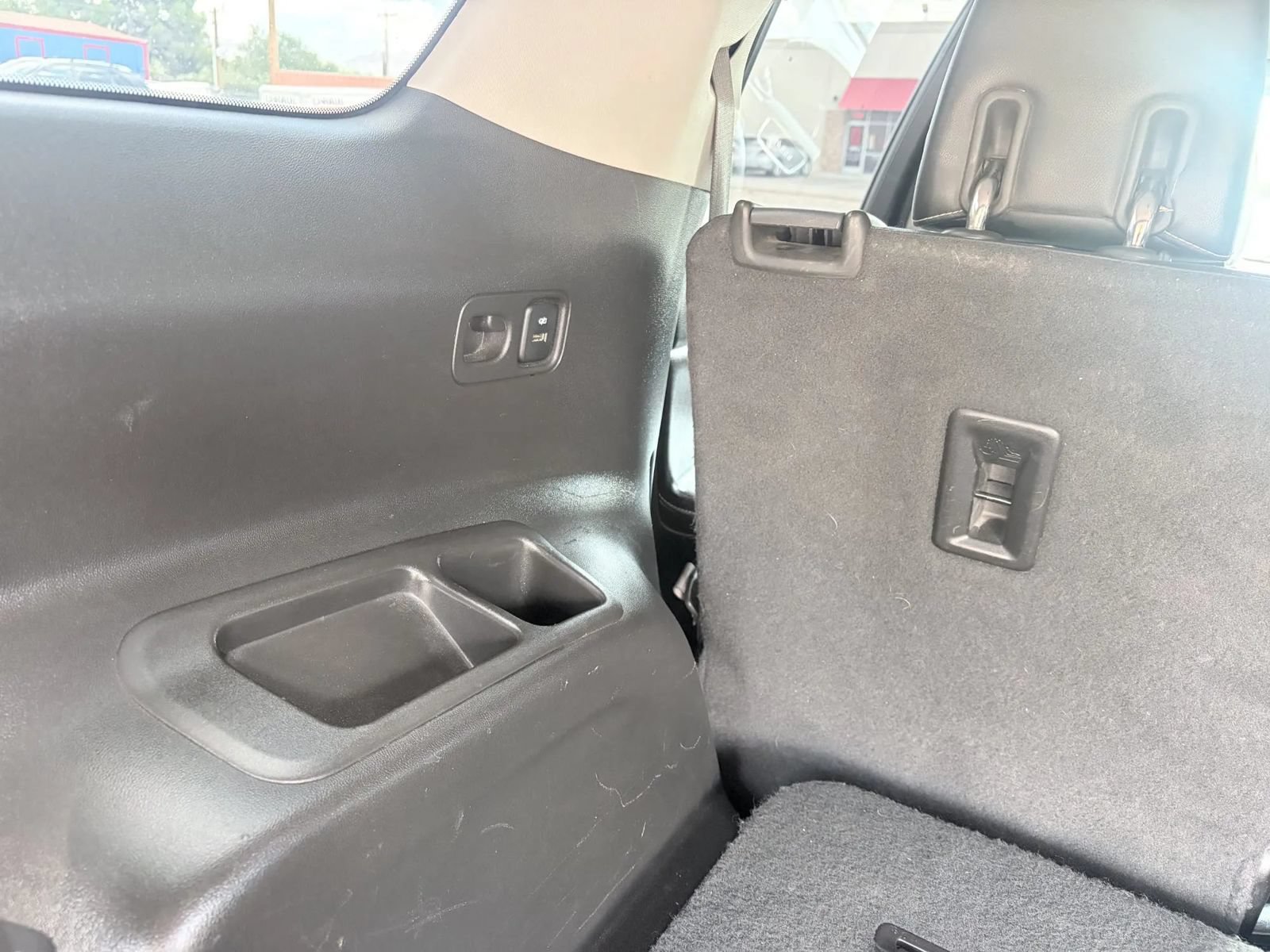 Used 2019 GMC Acadia SLT FWD image 15