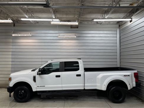 Used 2022 Ford F350 XL w/ STX Appearance Package image 8