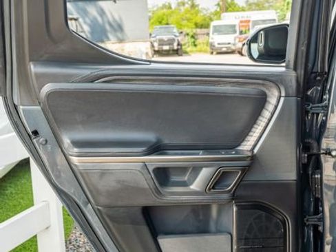 Used 2022 Rivian R1T Launch Edition image 33