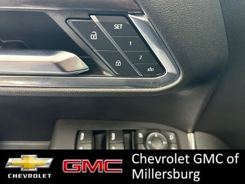 Used 2024 Chevrolet Silverado 1500 LTZ AWD/4WD image 18