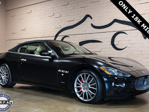 Used 2014 Maserati GranTurismo Convertible image 1