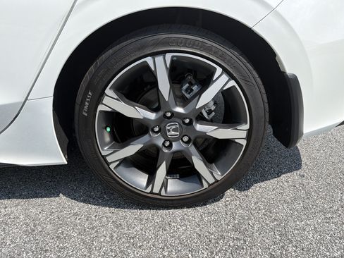 Used 2025 Honda Civic Sport Touring image 24