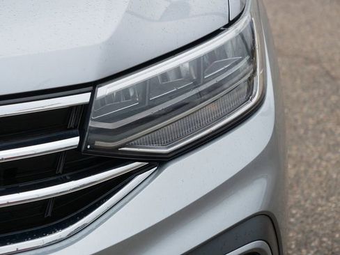 Certified 2024 Volkswagen Tiguan Wolfsburg Edition AWD/4WD image 10