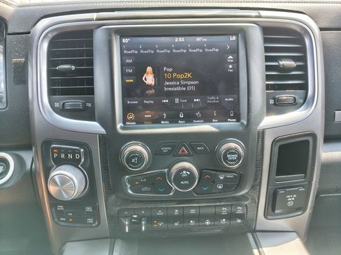 Used 2018 RAM 1500 Limited AWD/4WD image 3
