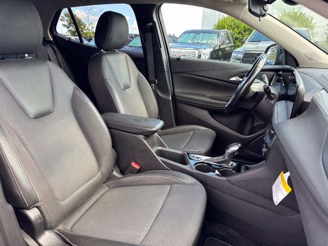 Used 2025 Buick Encore GX Preferred w/ Comfort Package AWD/4WD image 28