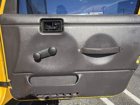 Used 2000 Jeep Wrangler Sport AWD/4WD image 13