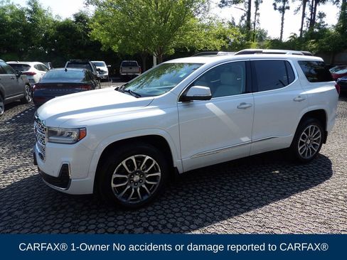 Used 2022 GMC Acadia Denali w/ Denali Ultimate Package FWD image 3