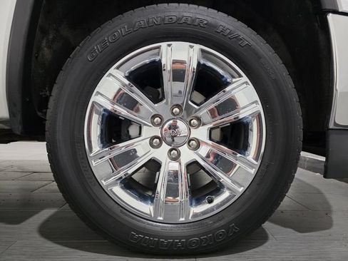 Used 2018 GMC Sierra 1500 SLT AWD/4WD image 25