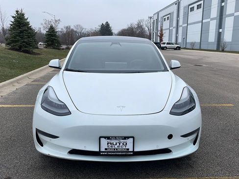Used 2021 Tesla Model 3 Performance image 4