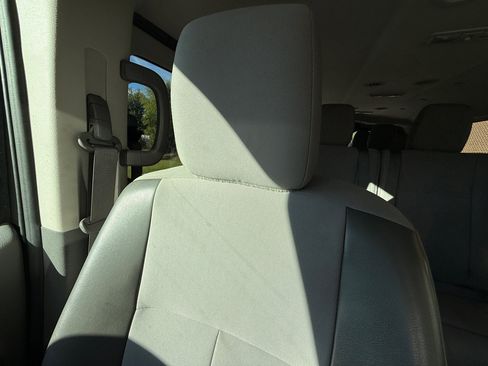 Used 2018 Nissan NV 3500 SV w/ Navigation Package image 27