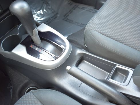 Used 2019 Honda Fit LX image 21