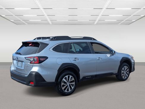 Certified 2025 Subaru Outback w/ Popular Package #1A image 7