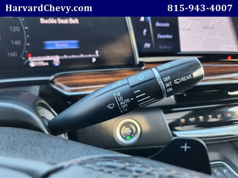 Used 2024 Cadillac Escalade ESV Premium Luxury w/ Performance Package image 22