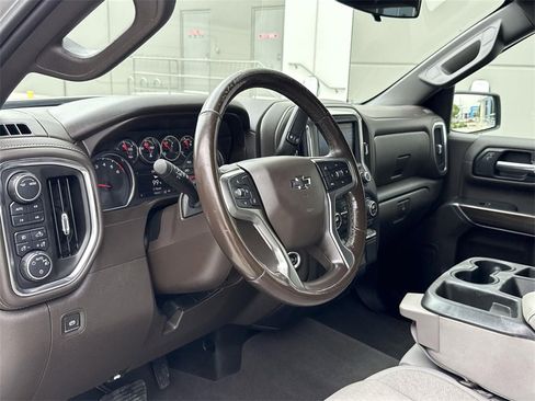 Used 2020 Chevrolet Silverado 1500 RST image 9