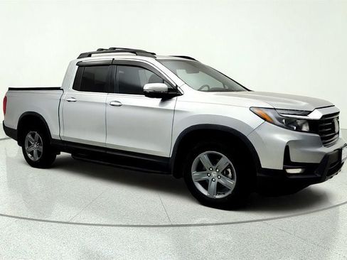 Used 2022 Honda Ridgeline RTL-E image 3