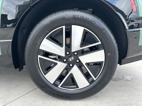 New 2026 Hyundai Ioniq 9 SEL AWD/4WD image 9