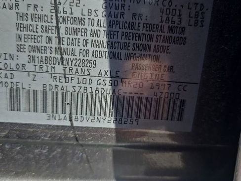 Used 2022 Nissan Sentra SR w/ SR Premium Package image 6