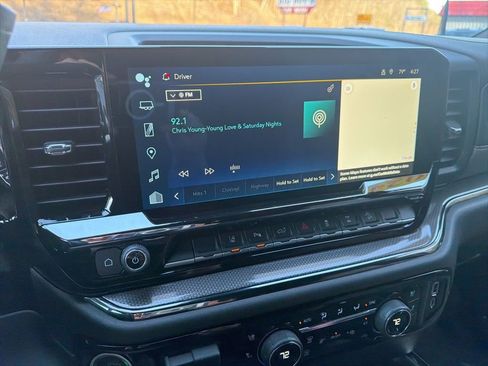 Certified 2024 Chevrolet Silverado 2500 ZR2 w/ Technology Package image 21