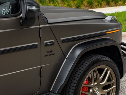 Used 2025 Mercedes-Benz G 63 AMG 4MATIC w/ Night Package Magno image 19