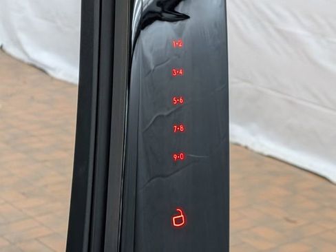 Used 2022 Lincoln Aviator Reserve w/ Elements Package Plus image 10