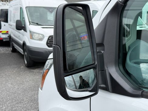 Used 2019 Ford Transit 250 148 Medium Roof RWD image 30