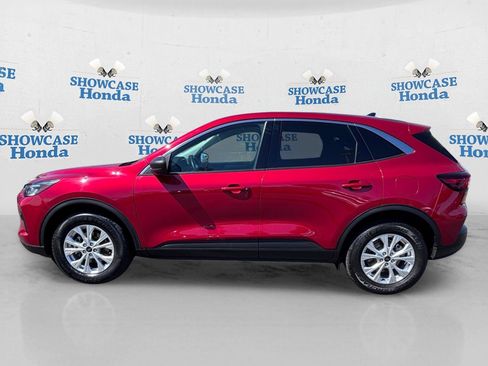 Used 2023 Ford Escape Active AWD/4WD image 4