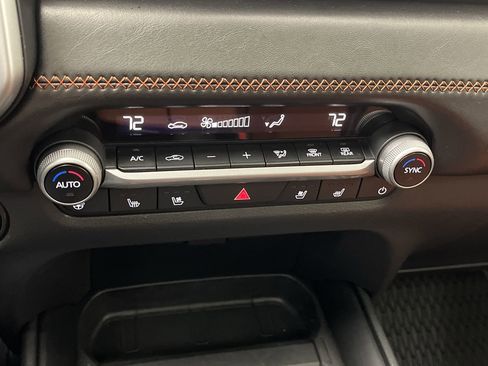 Certified 2025 MAZDA CX-50 AWD 2.5 Turbo w/ Weather Package image 21