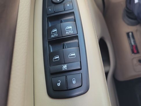 Used 2015 Jeep Grand Cherokee Laredo w/ Quick Order Package 23E AWD/4WD image 22