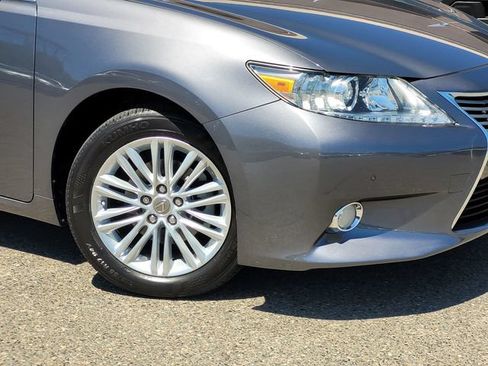 Used 2014 Lexus ES 350 w/ Premium Package FWD image 6