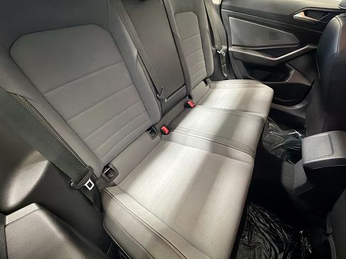 Used 2025 Volkswagen Jetta SE FWD image 14