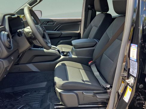 New 2026 Chevrolet Colorado Trail Boss AWD/4WD image 9
