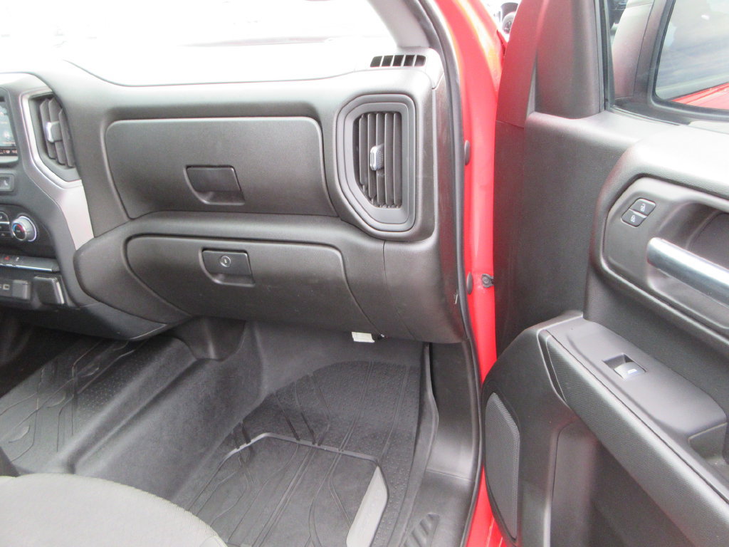 Certified 2022 Chevrolet Silverado 1500 Custom AWD/4WD image 19