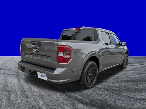 New 2025 Ford Maverick Lobo image 4