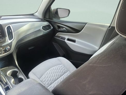 Used 2018 Chevrolet Equinox LT w/ Sun & Infotainment Package FWD image 13
