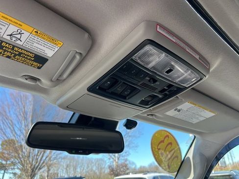 Used 2023 Toyota 4Runner Limited image 24