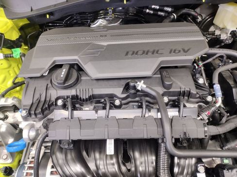 Used 2025 Hyundai Kona SEL AWD/4WD image 8